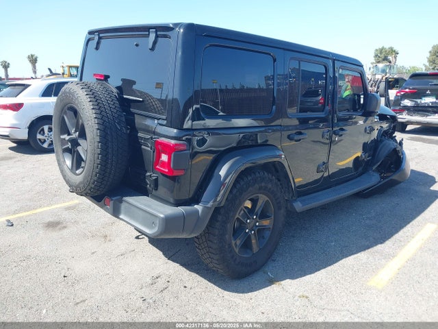 1C4HJXEG2JW308719 Jeep 2018