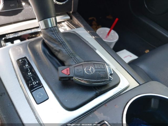 2013 MERCEDES-BENZ C 250 WDDGF4HB2DR257744 Photo 10