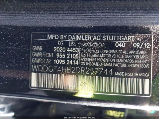 2013 MERCEDES-BENZ C 250 WDDGF4HB2DR257744 Photo 8