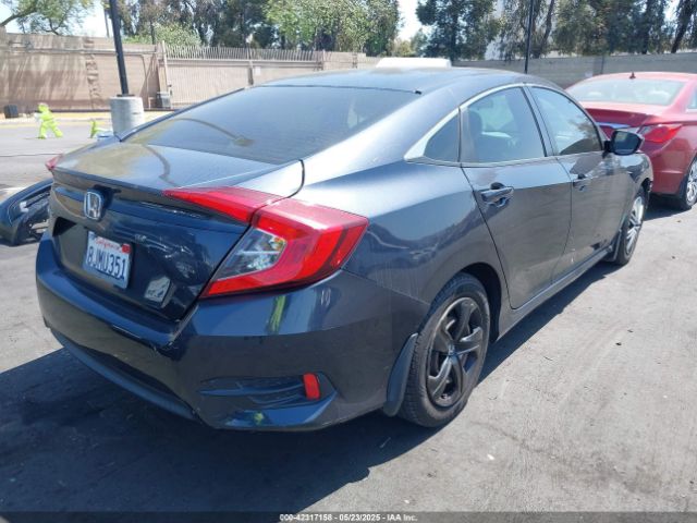 2018 HONDA CIVIC 2HGFC2F55JH578917 Photo 3