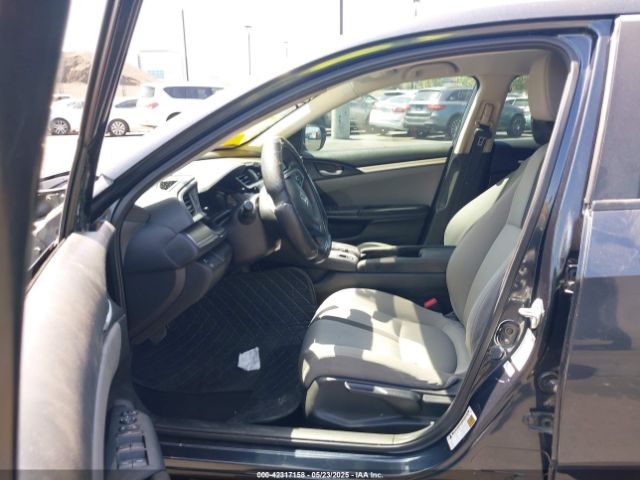 2018 HONDA CIVIC 2HGFC2F55JH578917 Photo 4