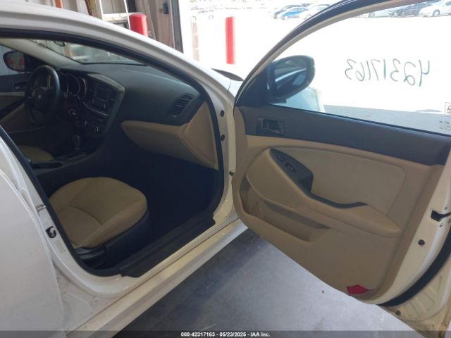 KNAGM4A79F5528215 KIA Optima Lx