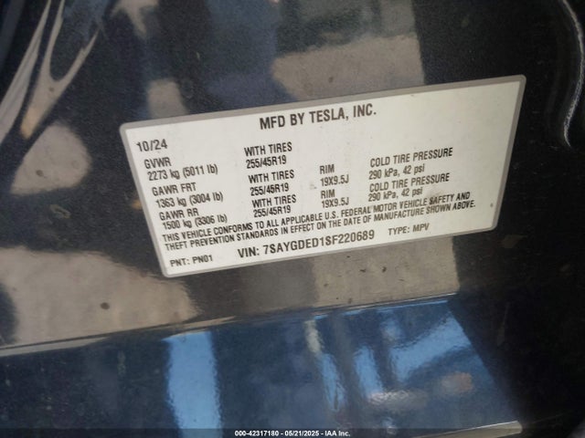 2025 TESLA MODEL Y 7SAYGDED1SF220689 Photo 8