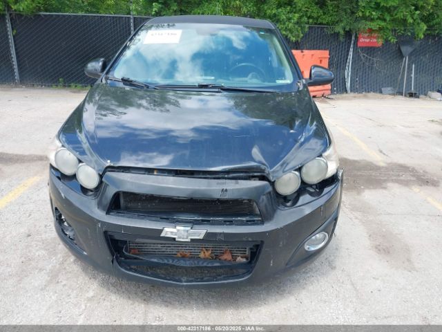 1G1JE6SB4F4125150 Chevrolet Sonic Ltz Auto