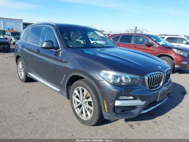 2018 BMW X3 5UXTR9C57JLD72211