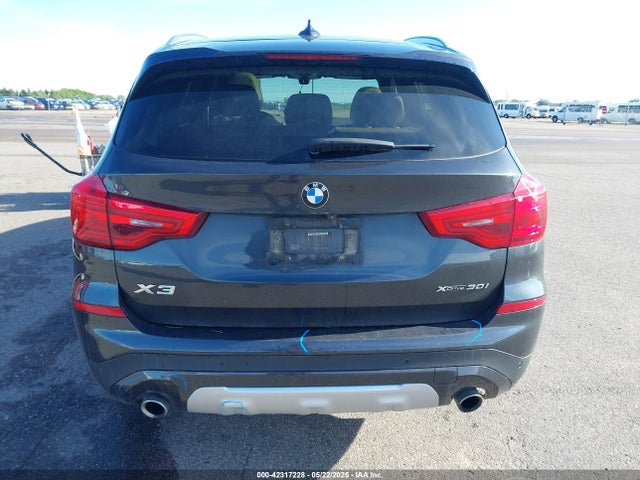 5UXTR9C57JLD72211 BMW 2018