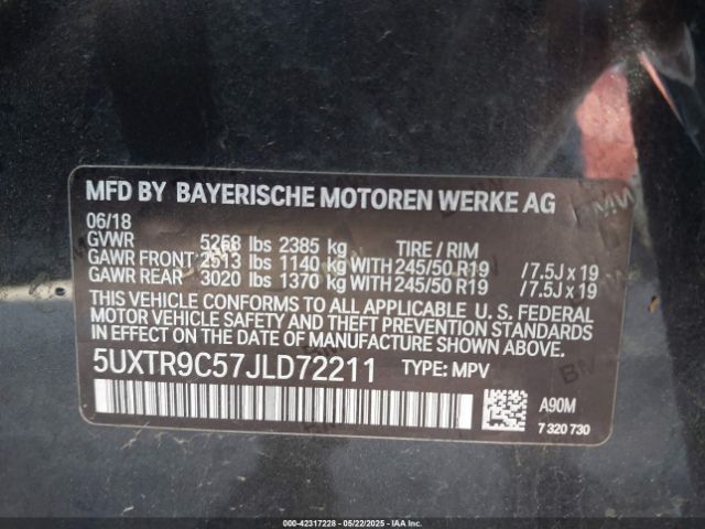 2018 BMW X3 5UXTR9C57JLD72211 Photo 8