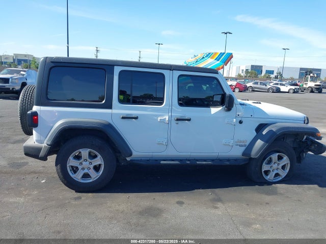 1C4HJXDN4KW570520 Jeep 2019