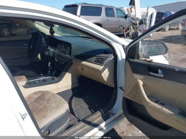 5NPE24AF6FH226906 Hyundai SONATA SE