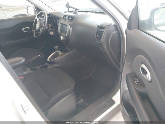 KNDJP3A55K7008018 KIA SOUL +