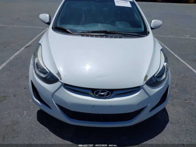 5NPDH4AEXGH735206 Hyundai ELANTRA SE