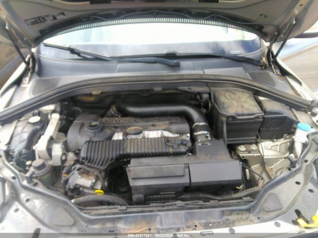 2015 VOLVO XC60 YV4612RK8F2743166 Photo 9