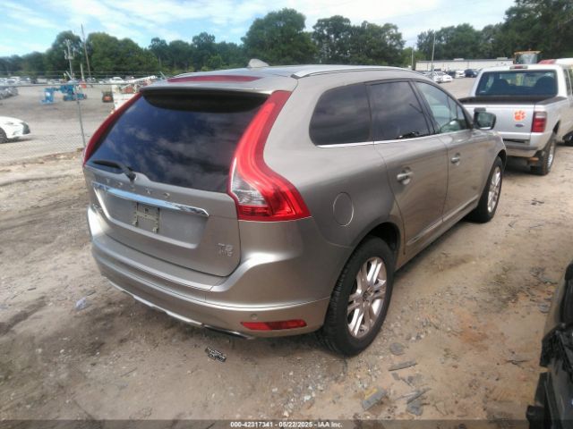 2015 VOLVO XC60 YV4612RK8F2743166 Photo 3