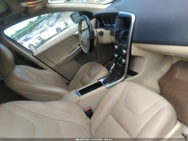 2015 VOLVO XC60 YV4612RK8F2743166 Photo 4