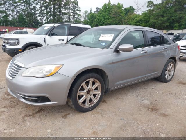 2013 CHRYSLER 200 1C3CCBAB8DN640244 Photo 1