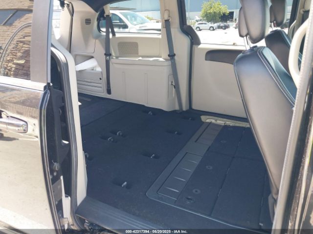 2C4RDGCG1JR223362 Dodge Grand Caravan Sxt