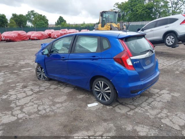 2019 HONDA FIT 3HGGK5H80KM737636 Photo 2