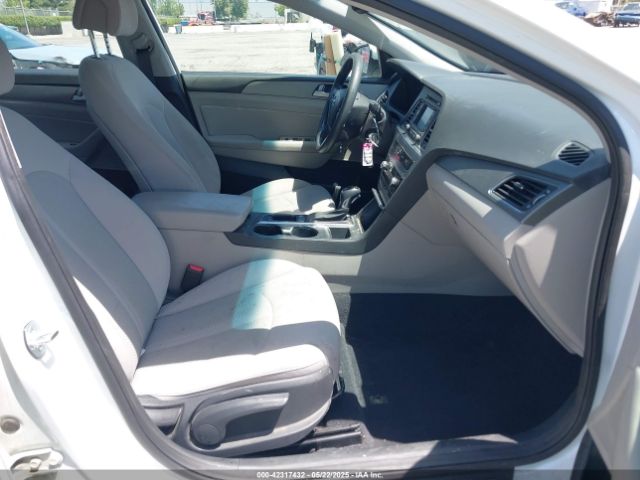 5NPE24AF8FH251922 Hyundai SONATA SE