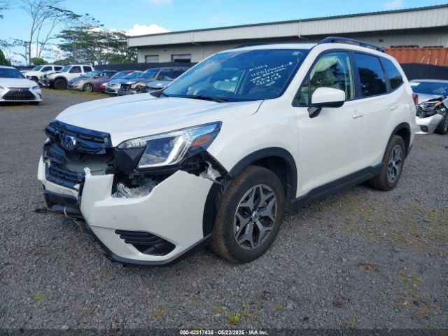 2023 SUBARU FORESTER JF2SKAEC3PH400322 Photo 1