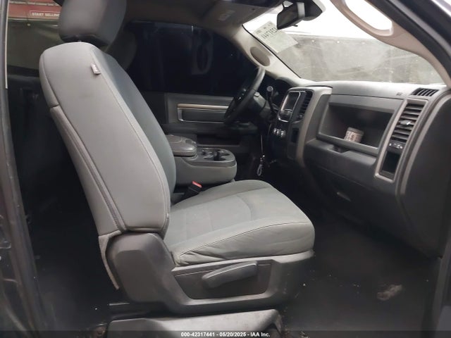 3C6JR6AT3EG102277 RAM 1500