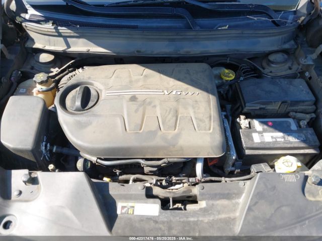 1C4PJLCX2JD527909 Jeep Cherokee Latitude Fwd