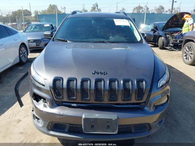 1C4PJLCX2JD527909 Jeep Cherokee Latitude Fwd