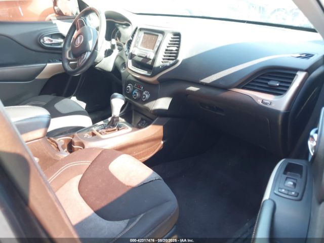 1C4PJLCX2JD527909 Jeep Cherokee Latitude Fwd