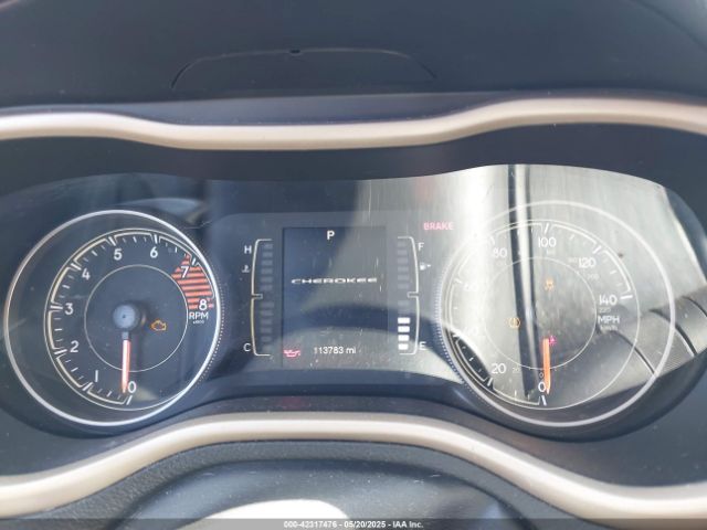 1C4PJLCX2JD527909 Jeep Cherokee Latitude Fwd