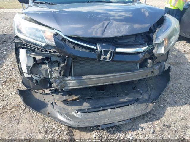 2HKRM4H43GH698692 Honda CR-V SE