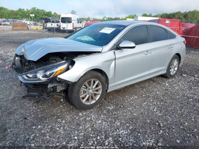 2018 HYUNDAI SONATA 5NPE24AF6JH720269 Photo 1