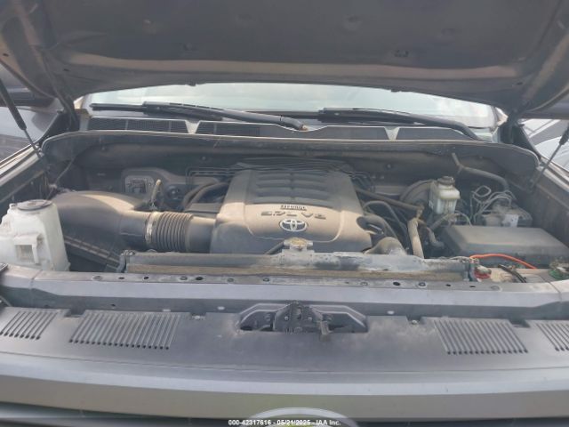 5TFEY5F10EX158350 Toyota Tundra Sr5 5.7l V8