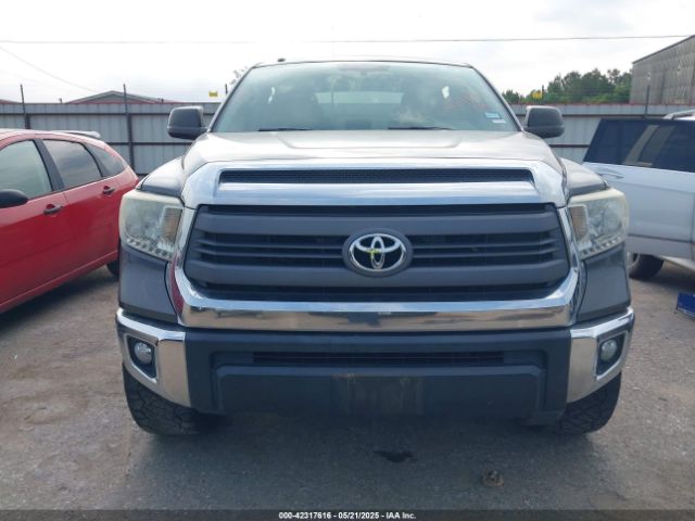 5TFEY5F10EX158350 Toyota Tundra Sr5 5.7l V8