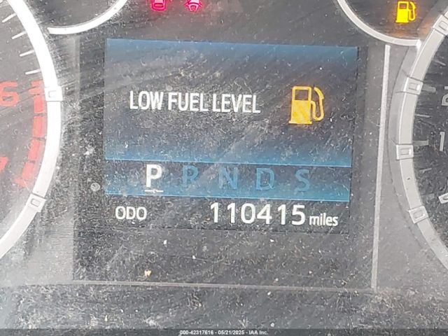5TFEY5F10EX158350 Toyota Tundra Sr5 5.7l V8
