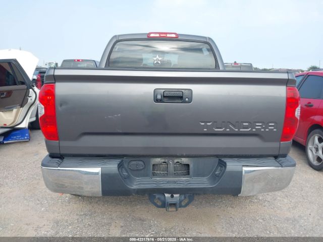 5TFEY5F10EX158350 Toyota Tundra Sr5 5.7l V8