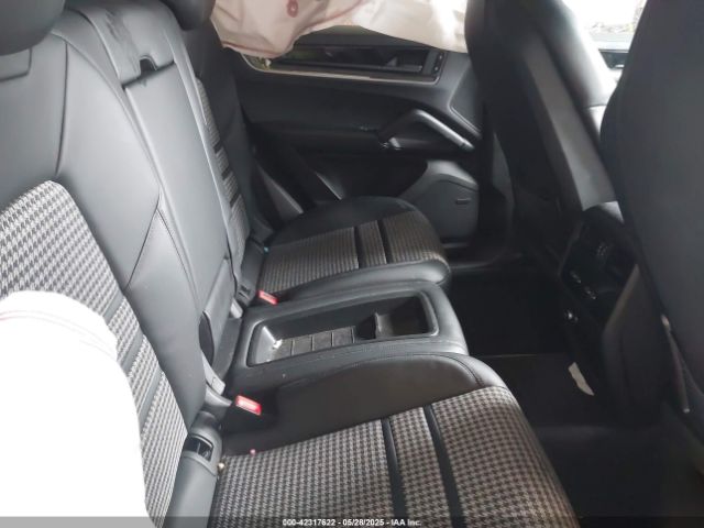 2024 PORSCHE CAYENNE COUPE WP1BA2AY3RDA52863 Photo 7