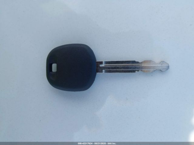 5YFBURHE4JP820560 Toyota COROLLA LE