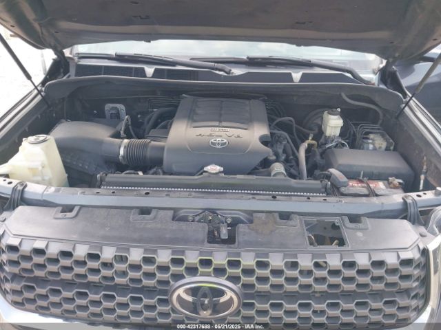 5TFEM5F13JX129477 Toyota Tundra Sr5 4.6l V8