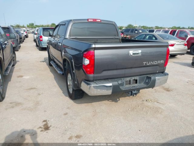 5TFEM5F13JX129477 Toyota Tundra Sr5 4.6l V8