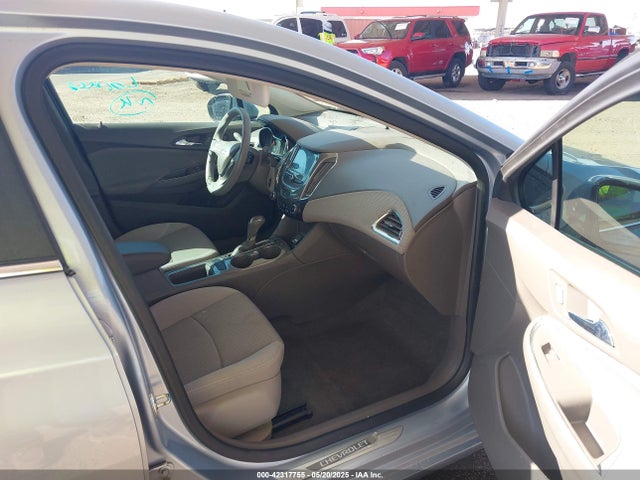 1G1BE5SM8J7146882 Chevrolet Cruze Lt Auto