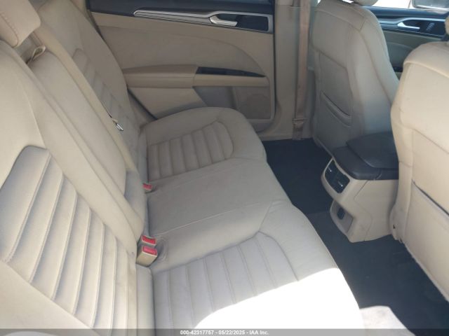 3FA6P0H73FR297898 Ford FUSION SE