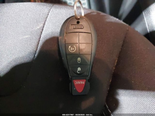 1C4PJMCX8KD234099 Jeep Cherokee Latitude 4x4