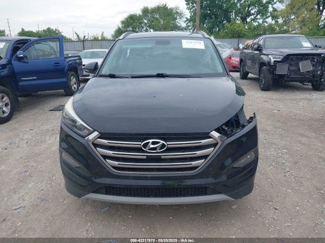 KM8J33A29HU310855 Hyundai Tucson Limited