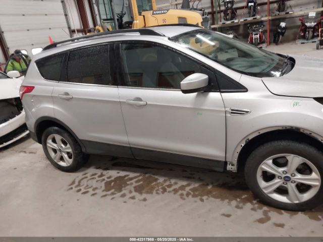 1FMCU9G94GUC44808 Ford ESCAPE SE