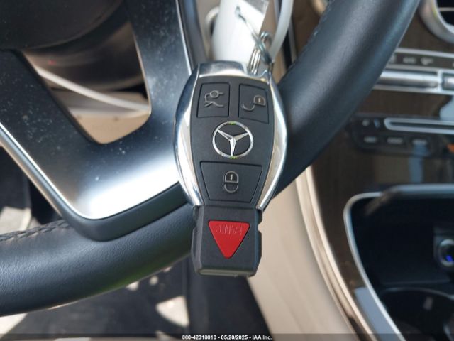 2019 MERCEDES-BENZ GLC 300 WDC0G4JB0KF657118 Photo 10