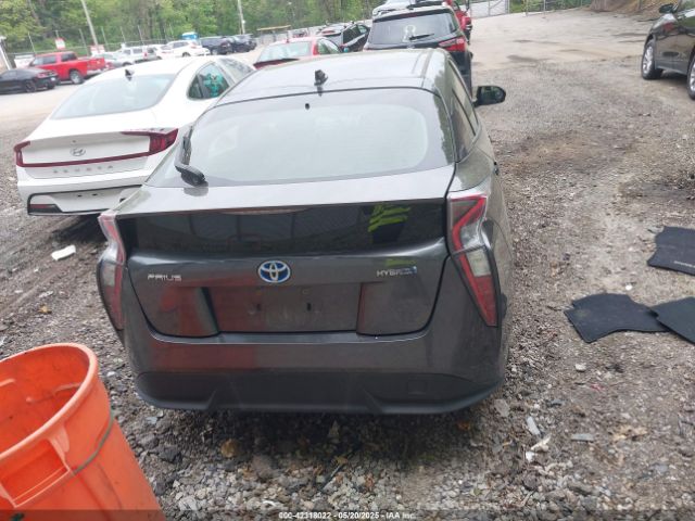 JTDKARFU7G3507958 Toyota Prius Three Touring