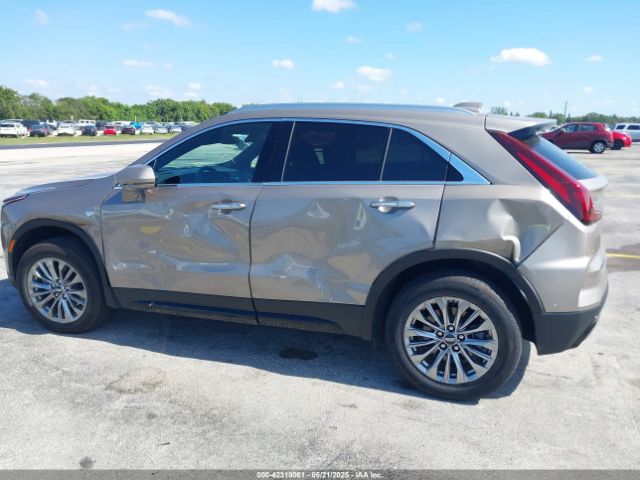 1GYFZCR41SF152998 Cadillac Xt4 Fwd Premium Luxury