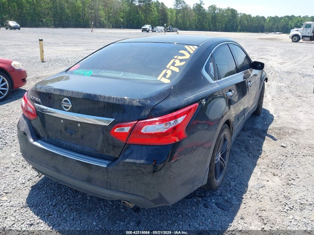 1N4AL3AP4HN338241 Nissan Altima 2.5 S