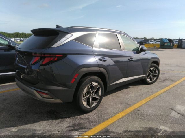 5NMJB3DE9SH481942 Hyundai TUCSON SEL