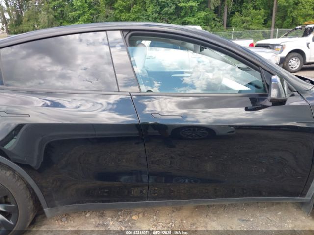 7SAYGDEEXPA177645 Tesla Model Y