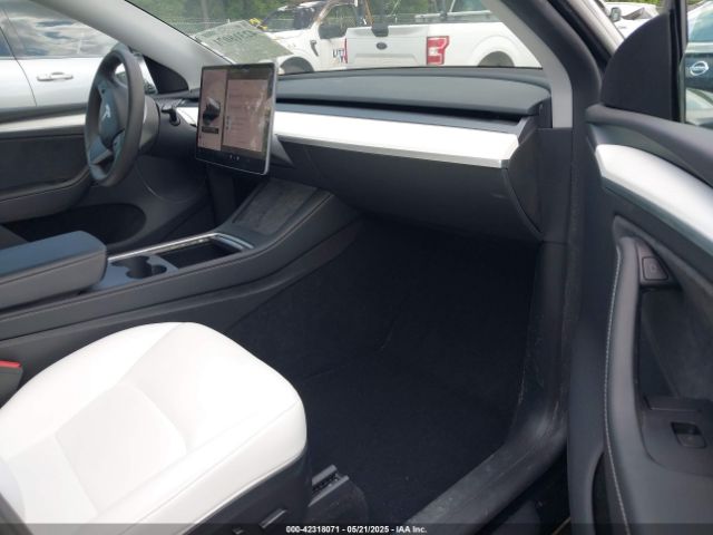 7SAYGDEEXPA177645 Tesla Model Y